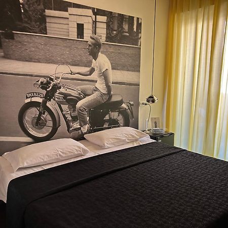 Hotel Perla - The Storyhoteller Riccione Zewnętrze zdjęcie