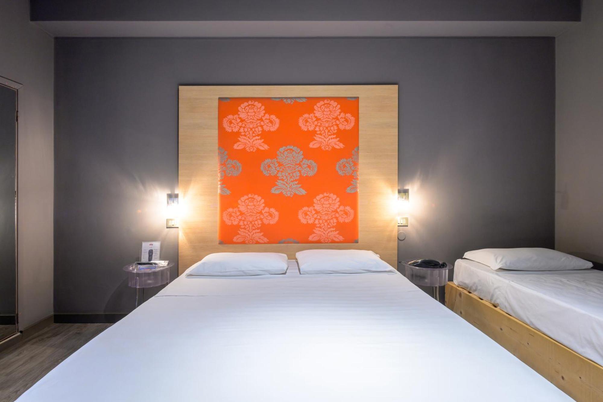 Hotel Perla - The Storyhoteller Riccione Zewnętrze zdjęcie